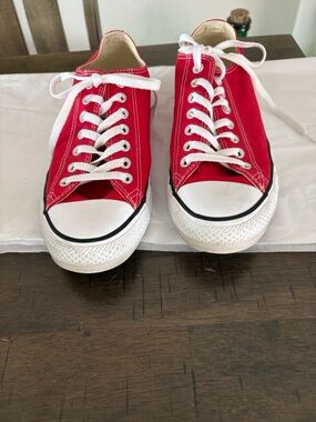 Converse All Stars Red size Women’s 11